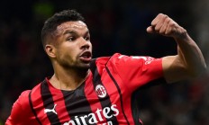 开云足球直播-包含AC米兰意欲封王，艰难挑战比利亚雷亚尔！的词条