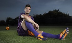 开云体育APP下载-法网轻取戴维斯杯，穆雷关键制胜背后的战术革命与精神传承