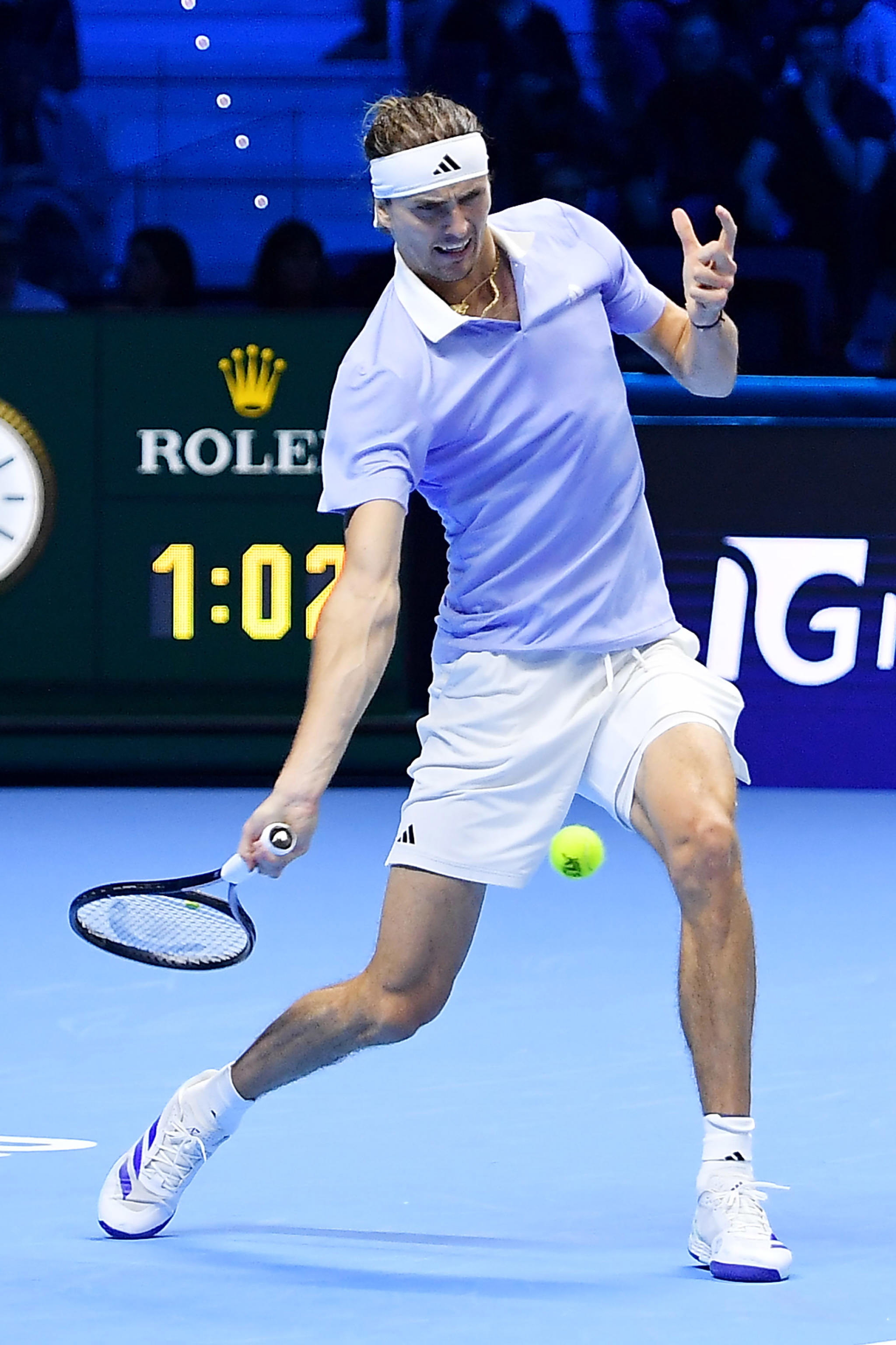 英国网球队绝杀世界网球队,兹维列夫打破历史纪录的简单介绍 英国网球队绝杀世界网球队,兹维列夫打破历史纪录的简单介绍