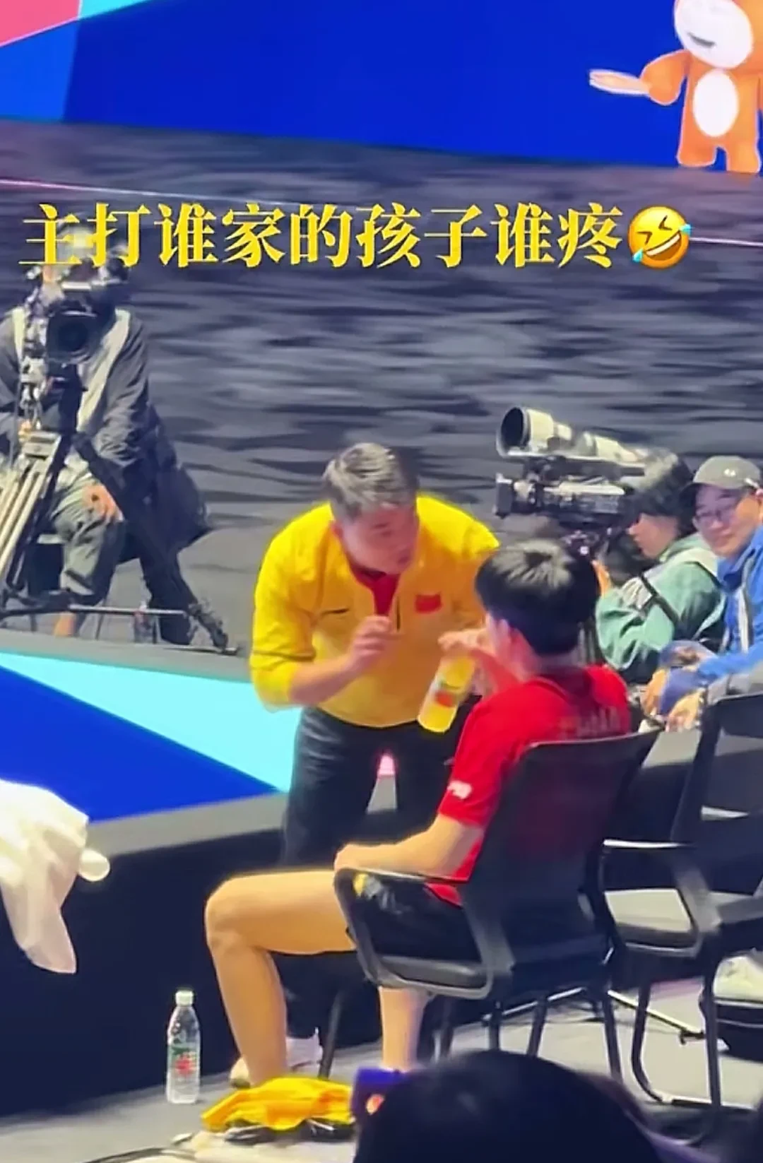 包含德国乒乓球队力克波兰乒乓球队,王皓完成帽子戏法的词条 包含德国乒乓球队力克波兰乒乓球队,王皓完成帽子戏法的词条