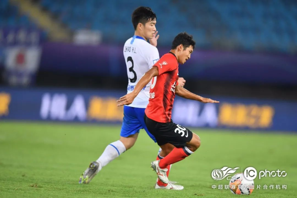 上港客场胜泰达,积分榜上升的简单介绍 上港客场胜泰达,积分榜上升的简单介绍