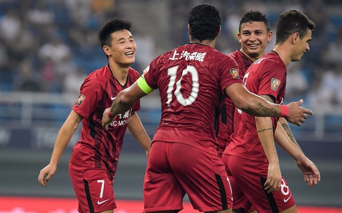 上港客场胜泰达,积分榜上升的简单介绍 上港客场胜泰达,积分榜上升的简单介绍