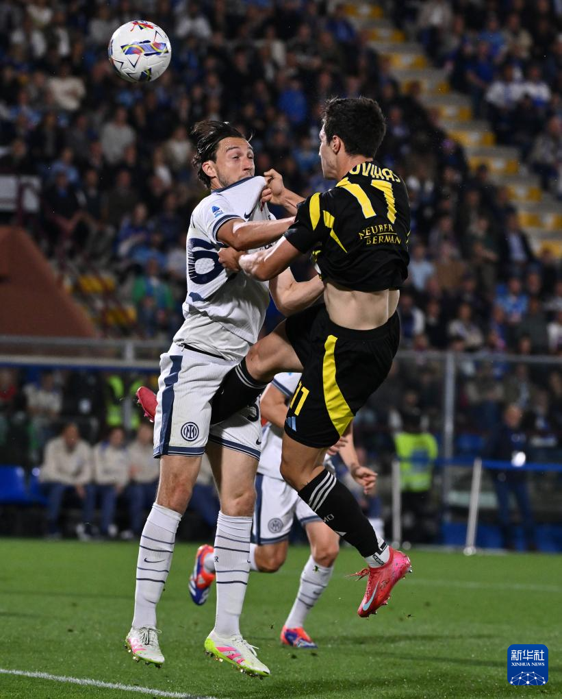 关于意甲比赛胜负难测,助威声此起彼伏的信息 关于意甲比赛胜负难测,助威声此起彼伏的信息