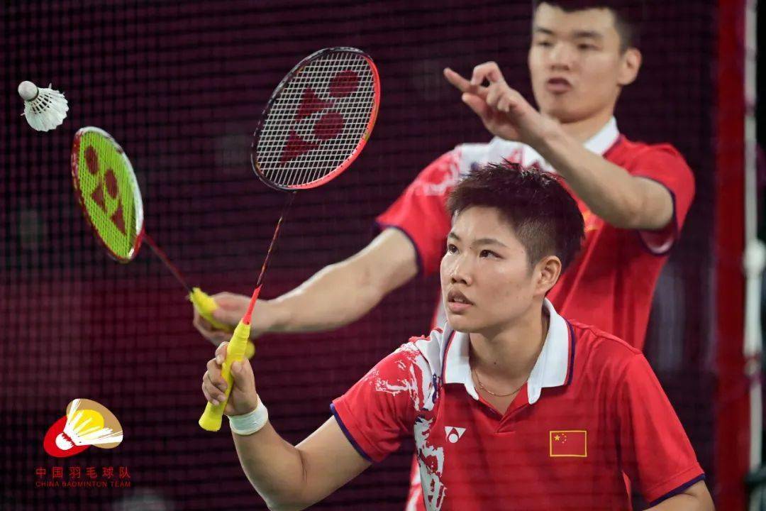 关于韩国队翻盘德国队,黄鸭组合扛起全队的信息 关于韩国队翻盘德国队,黄鸭组合扛起全队的信息