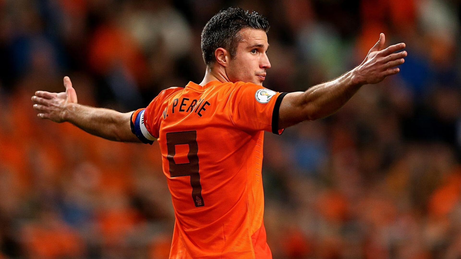 新王诞生，佛罗伦萨终结尼斯，美加墨世界杯焦点战预演欧陆新格局