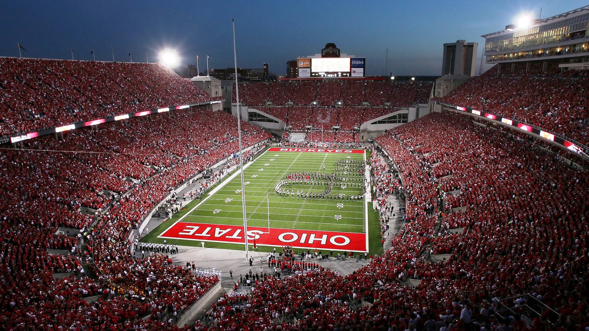 雷霆之势席卷绿茵，德甲争冠焦点战启示录